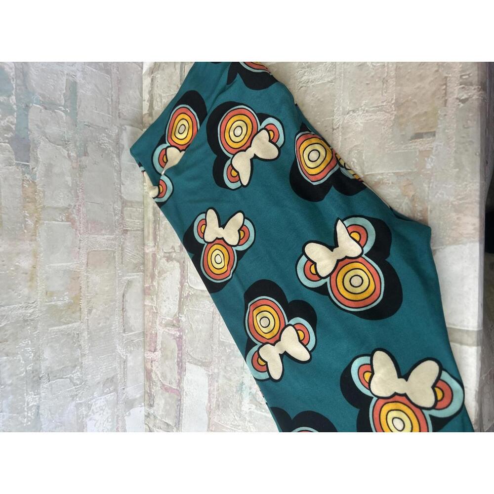LuLaRoe Leggings NWOT tall & curvy fits 12-18